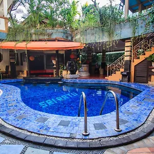 2* Guest house Sri Ratu